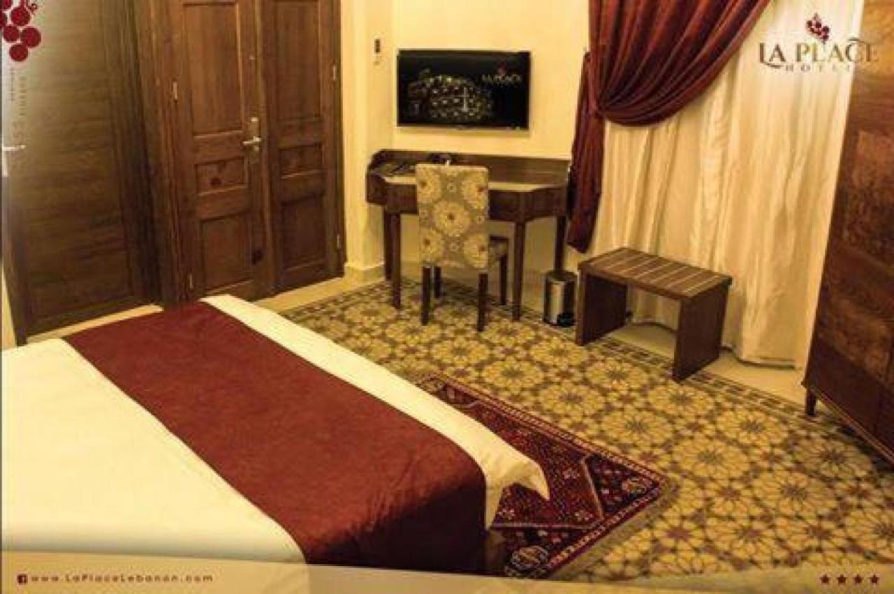 La Place Hotel Zahle Bagian luar foto