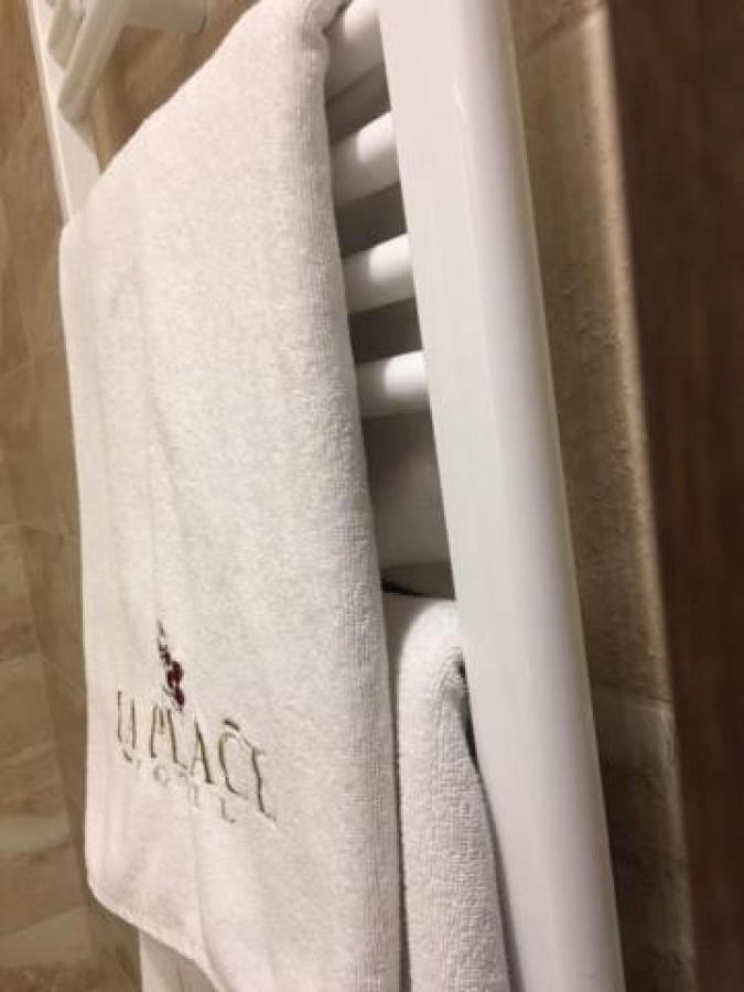 La Place Hotel Zahle Bagian luar foto