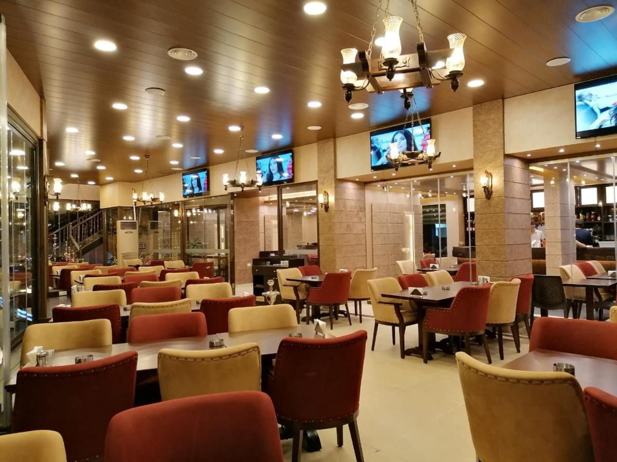 La Place Hotel Zahle Bagian luar foto